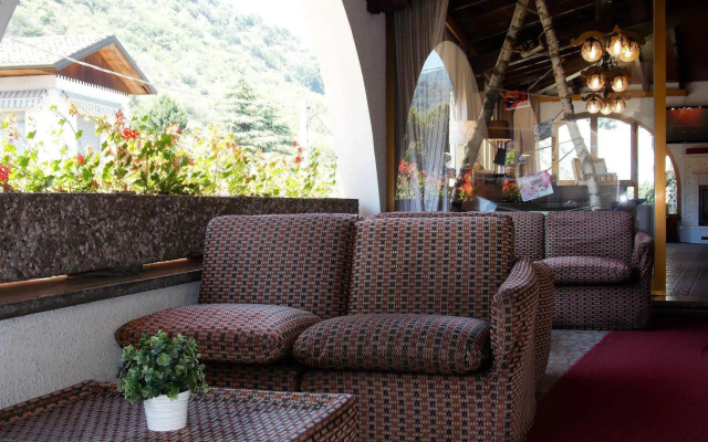 Hotel Alpino