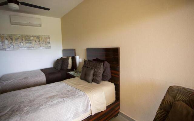 Pool View 3 Bedroom Apartment