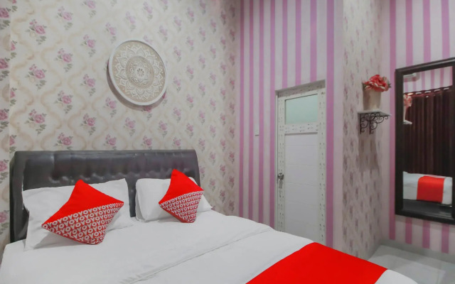 OYO 90338 Rumah Yasmin Syariah