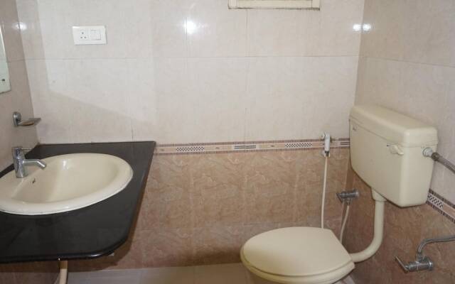 Hotel Surya Residency Majestic