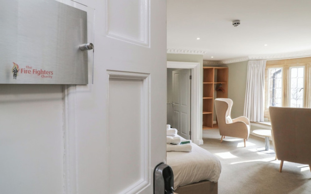 Harcombe House Rooms - First Floor King
