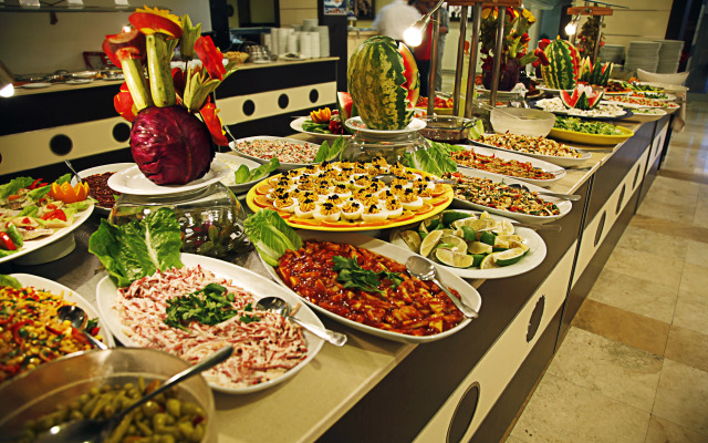 Lavitas Hotel