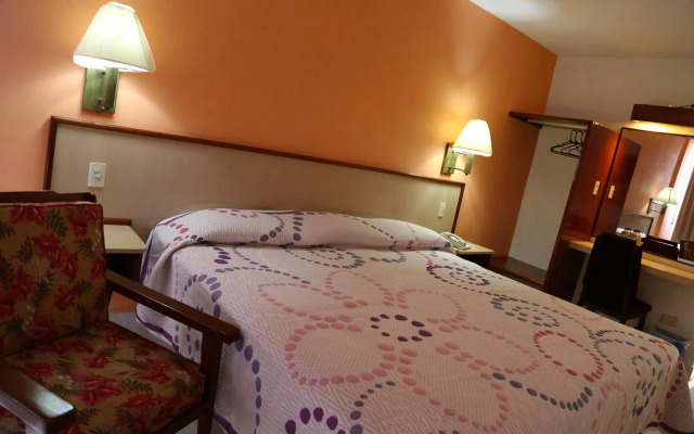 Hotel Baluarte
