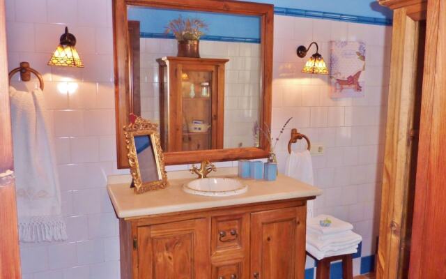 Luxurious Villa in Antequera with Private Pool