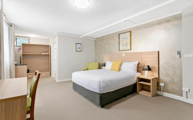 Quality Inn Sunshine Haberfield