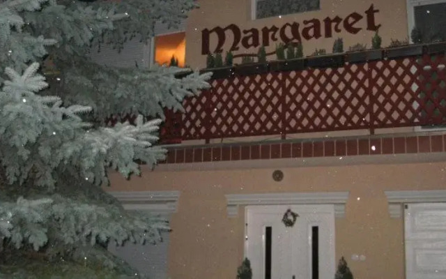 Margaret Apartman