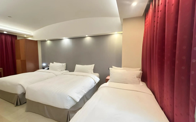 Harbour Bay Hotel
