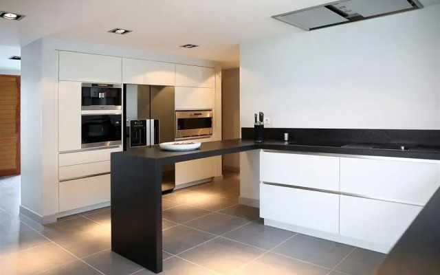 Villa Cenitz Lafitenia Resort