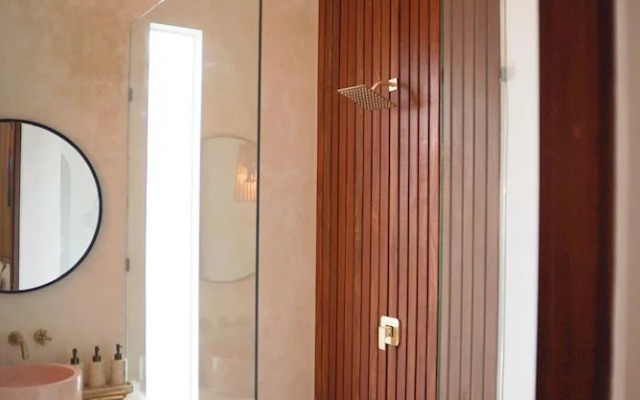 Arrova Bali by Blacksand