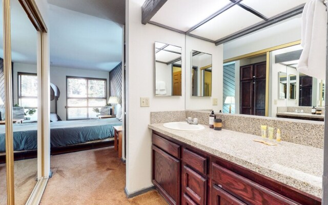 Aspen Creek #115 2 Bedroom Condo by RedAwning