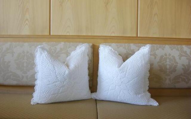 Garni Hotel Platzer