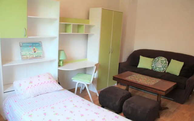 Apartment With 2 Bedrooms in Sofia, With Wifi