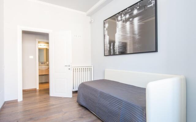 RSH Barberini Luxury Modern Terrace Apartment