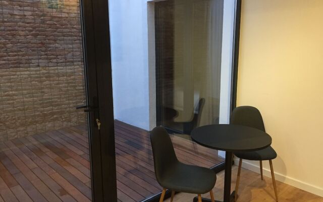 Modern Catalan Apartments by Olala Homes