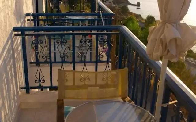 Michalis Studios