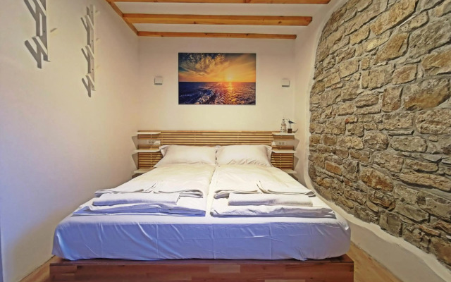 Ribiška hiša - Old Piran Fisherman's House