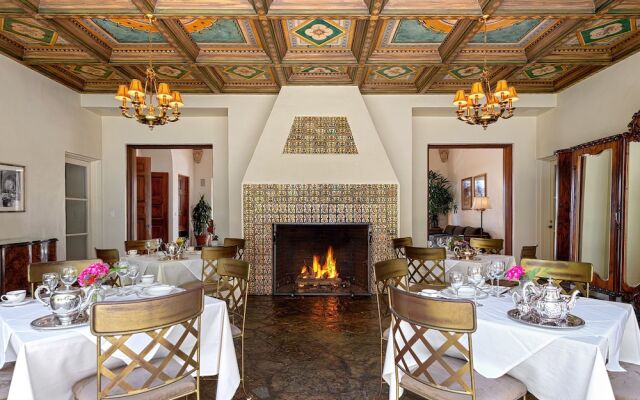 The Willows Historic Palm Springs Inn