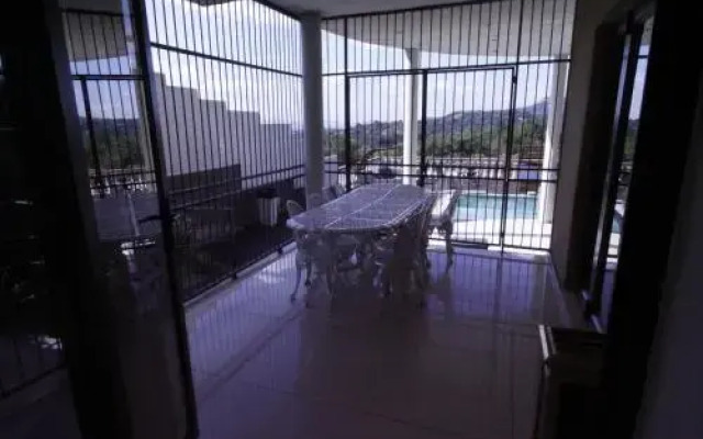Naldorado Executive Villa
