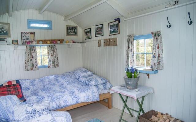 Mollies Hut And Mauds Hut