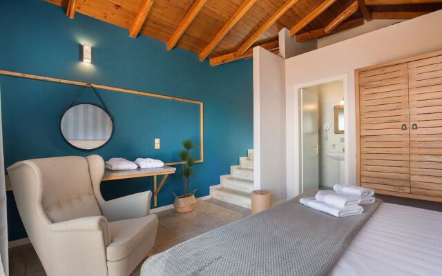 Danai Villa - Charming Escape With Oceanside Views