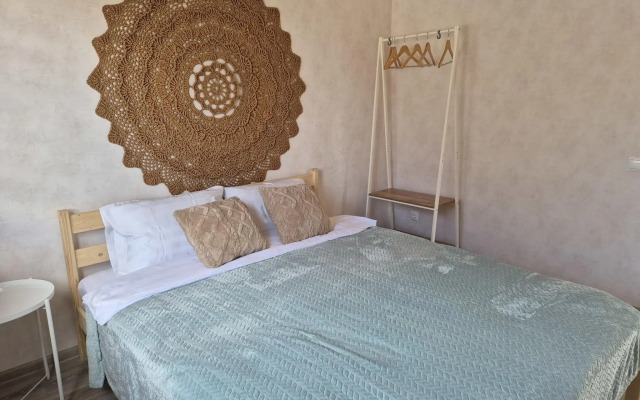 Восток на Полевой 11/2