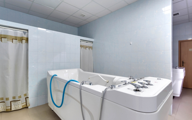 Zolotoj bereg(Evpatorija)