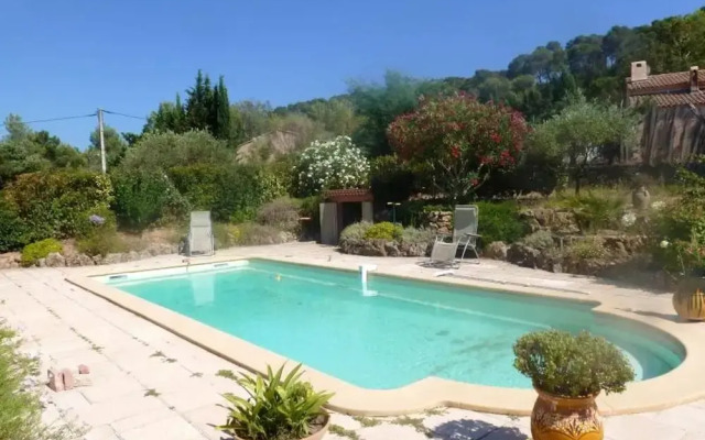 Studio in Pierrefeu-du-var, With Wonderful Mountain View, Pool Access,