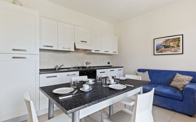 Spacious Apartment in Rosolina Mare near Beach