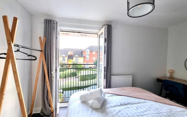 Quay House by Switchback Stays with free parking
