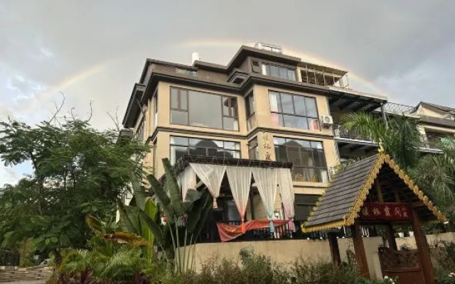 Xishuangbanna Jinghong Nuanqixia Room Courtyard