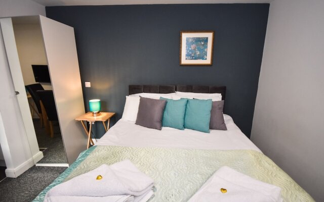 Lovely Modern Studio Apartment in Liverpool City