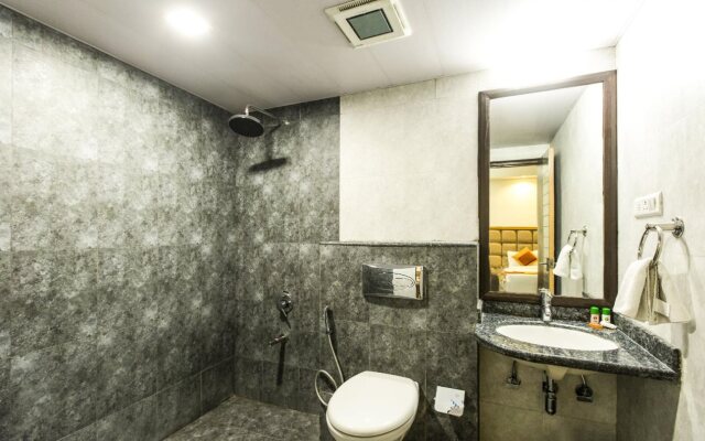 Capital O 7589 Hotel Aditya Inn