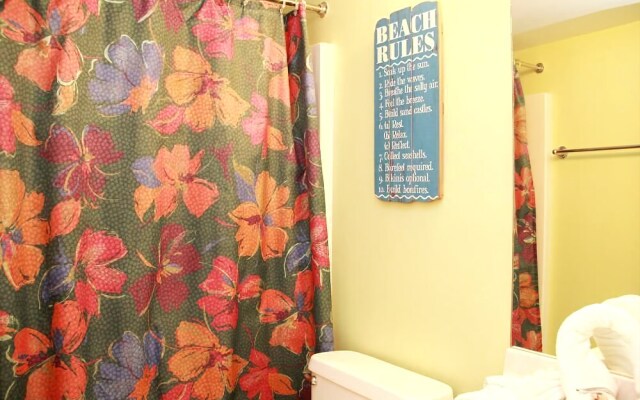 Royal Palms 1001 by RedAwning