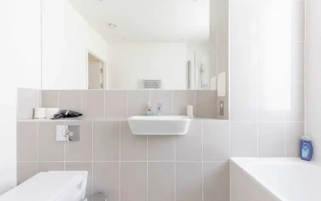 Radiant 1BD Retreat, North Maida Vale!