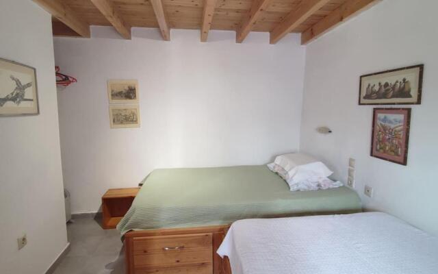 Omorfo House
