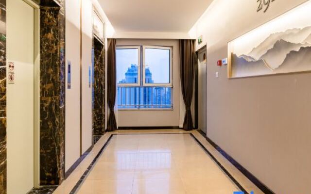 Vyluk.J Hotel (Jinan Mixc store)