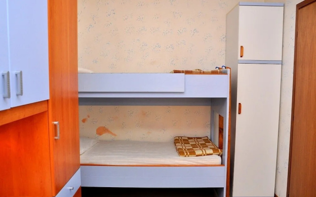 Lovely Holiday Apartment With sea View