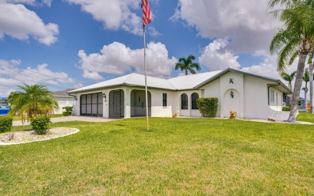 Canalfront Cape Coral Home w/ Lanai & Pool!