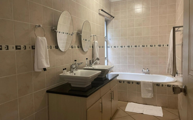 Boat Yard Guest House