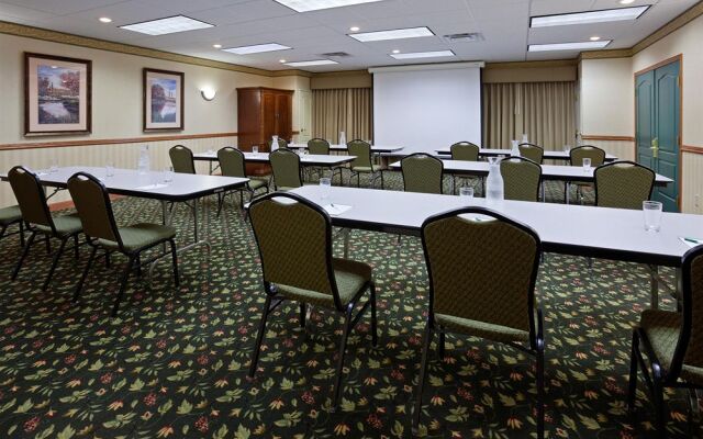 Country Inn & Suites By Carlson, Albertville, MN