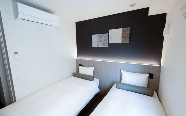 Doutonbori Crystal Hotel IV