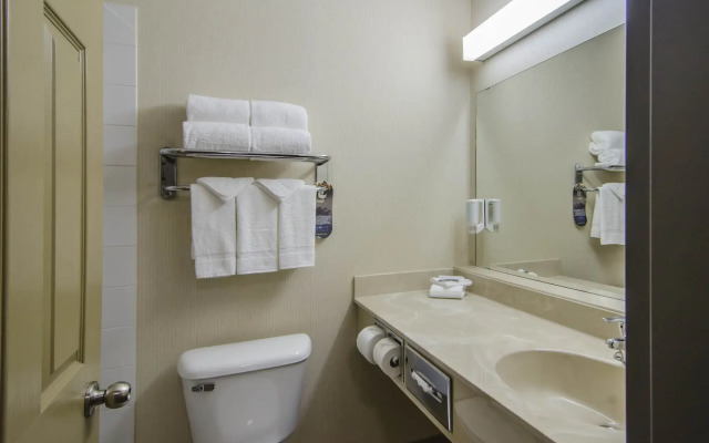 Quality Inn & Suites
