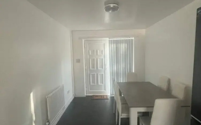 Manchester Holiday Home