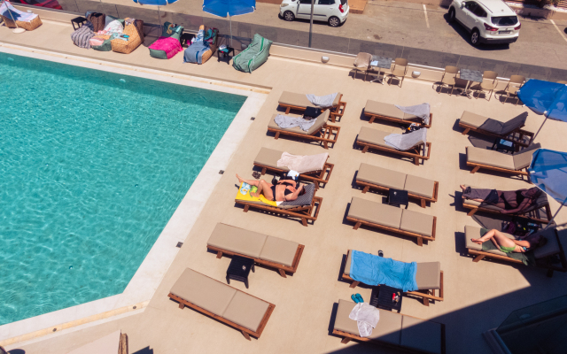 Chrispy Beach Resort
