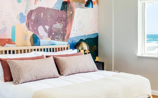 Picturesque Seaside Haven Aretzi