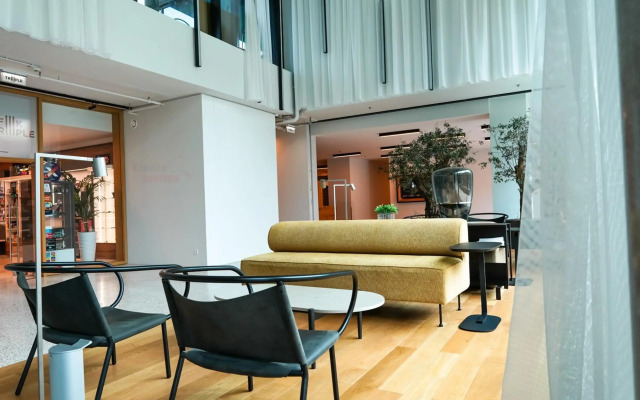 Amazing view over Vienna and infinity pool