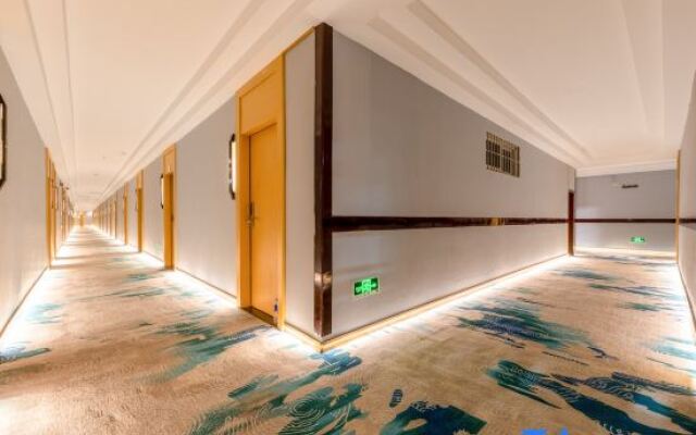 Man Quan Jia Hua Hotel