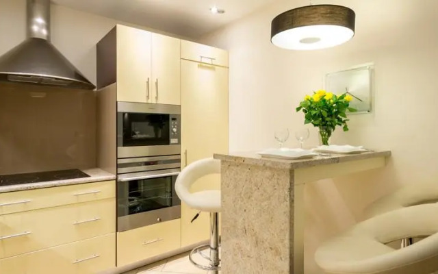 Friendly Inn Apartments