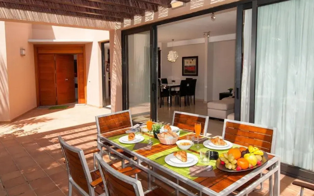 Bungalow With Communal Pool in Playa del Ingles