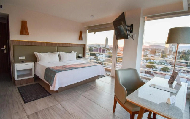 Hotel Velvet Plaza